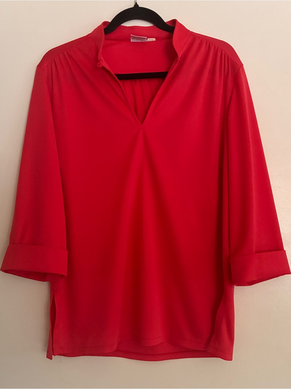 Vintage Graff Californiawear Red Blouse Women’s 100% Polyester Mandarin Collar
